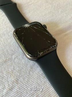 apple watch series 4 cracked screen
