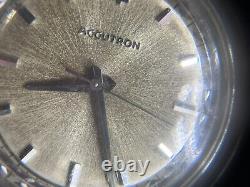 1963 Accutron 214 2446 Wristwatch (For Parts)