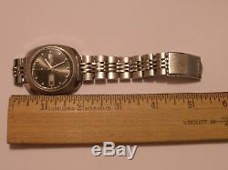 3 Watch Lot Seiko Automatic 21 Jewels, Gruen 17 Jewels, & Seiko Automatic 17