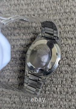 4 X Original 1980's Seiko 5 Automatic Watches For Repair / Parts 17/21 Jewels