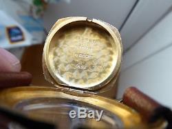9CT GOLD VINTAGE GENTS OMER WRISTWATCH 17 jewels WORKING