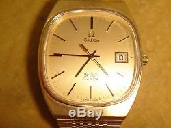 A Stunning Vintage Gentleman's Omega de Ville Quartz Wrist Watch Not Working