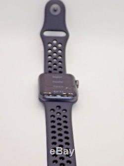 Apple Watch Series 2 Nike+ 38mm Space Gray Aluminum Case Black Nike Sport Band