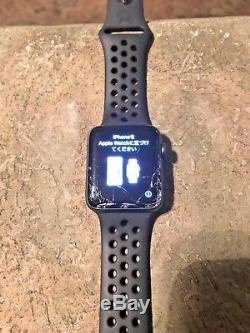 Apple Watch Series 2 Nike 42mm Cracked Screen