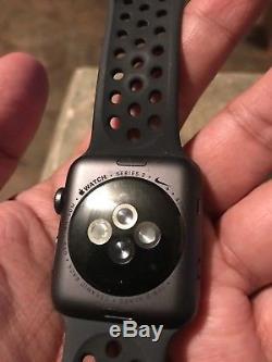 Apple Watch Series 2 Nike 42mm Cracked Screen