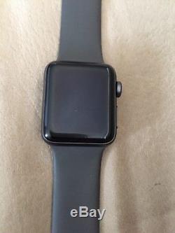 Apple Watch Series 3 38mm Space Gray Aluminium Case with Gray Sport Band (GPS)