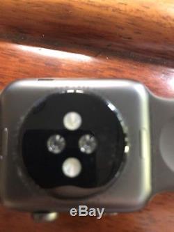 Apple Watch Series 3 42mm Grey Sport Band broken screen