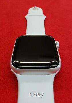 Apple Watch Series 4 44 mm Aluminum Case with White Sport Band, BAD ESN, A1976