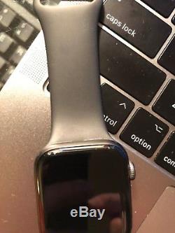 Apple Watch Series 4 44 mm Space Gray Aluminum Case with Black Sport Band GPS +