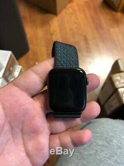 Apple Watch Series 4 44mm Space Gray Aluminum Case Black Sport Band (MTUW2LL/A)