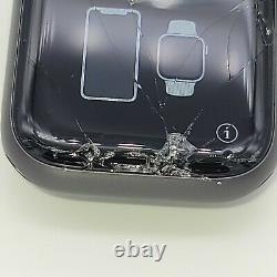 Apple Watch Series 5 40mm Space Gray Aluminum GPS -Cracked