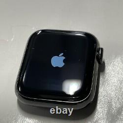 Apple Watch Series 5 GPS Cellular 40mm black Stainless Steel Case IC LOC (Read)