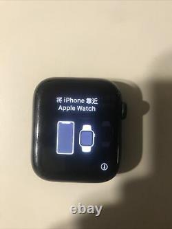Apple watch series 4 44mm gps cellular READ DESCRIPTION