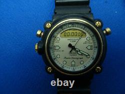 CASIO 364 aw-302 ANA DIGITAL LCD VINTAGE WATCHES FOR RESTORATION OR PARTS 1 RUN