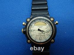 CASIO 364 aw-302 ANA DIGITAL LCD VINTAGE WATCHES FOR RESTORATION OR PARTS 1 RUN