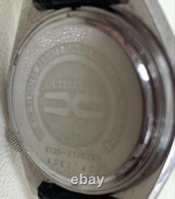 CITIZEN Hisonic Tuning Fork Watch 3720-375014-Y Silver Dial Black Not Working