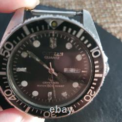 Citizen Diver Quartz Watch Set Non-Working for Parts Vintage CV211