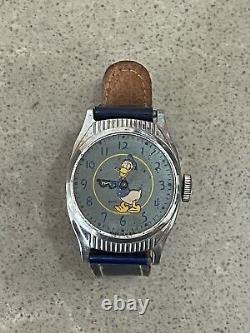 DONALD DUCK Vintage 1947 ROUND US TIME INGERSOLL WRIST WATCH FOR PARTS