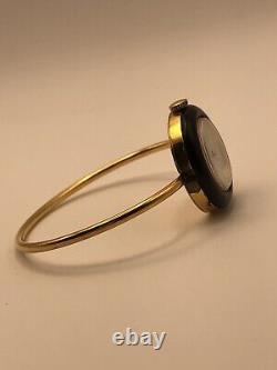 GUCCI Change Bezel Wrist Watch Made in Italy For Parts/Not Working Needs Batter