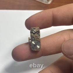 Geneva DIAL AND MOVEMENT (AS IS)