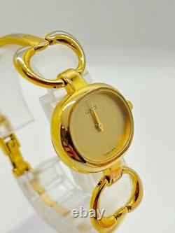 Gucci Watch 1600 25mm Women's Gold Vintage Watch sold as-is For Parts Or Repair