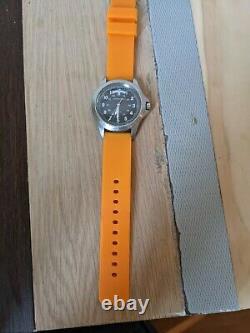 HAMILTON KHAKI KING Black dial Quartz - watch - for parts