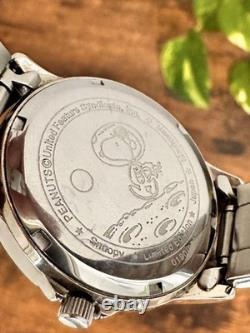 Junk Snoopy Limited Watch Silver Dial Broken Crystal 35mm 18cm Battery Replaced