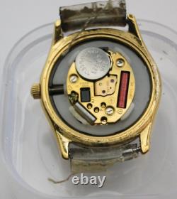 Ladies Movado Museum 87. A1.820.2 Running Condition Pre-Owned, Needs band Parts