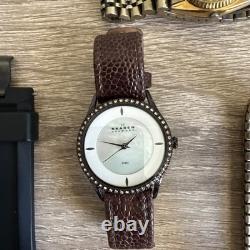 Lot Of 27 items Watches, Work And Some For Parts also coins and belt buckles