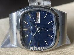 Lot of 3 Vintage SEIKO Quartz Watch/ KING QUARTZ 4823, 5856 For Repair or Parts