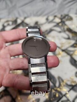 Movado 0606093 Wrist Watch for Men FOR PARTS NOT WORKING