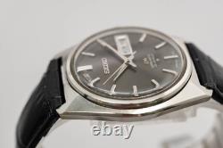 Not Working! Needs Repair SEIKO Lordmatic 5606-7000 Automatic Dial Men's Watch