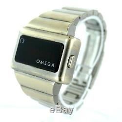 OMEGA VINTAGE'74s TIME COMPUTER DIGITAL RED LED-LCD S. S. WATCH FOR PARTS/REPAIR