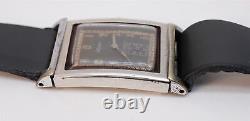 Parts / Repair Wyler Vintage 1940s Black Dial Clamshell Tank Wrist Watch