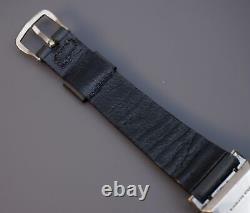 Parts / Repair Wyler Vintage 1940s Black Dial Clamshell Tank Wrist Watch