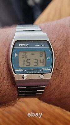 Rare Vintage Seiko A029-5020 Digital Quartz LC Watch japan 1978 is running