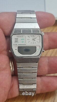 Rare Vintage Seiko h239-500B White Dial Ana-Digi Alarm Chrono Watch Japan 1981