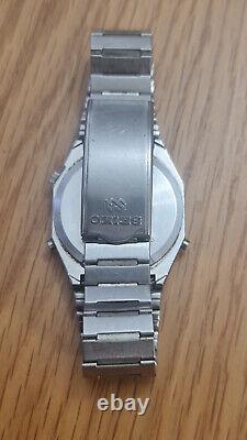 Rare Vintage Seiko h239-500B White Dial Ana-Digi Alarm Chrono Watch Japan 1981