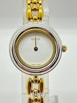 Read GUCCI 11/12 Change Bezel Watch White Gold Silver Not tested For Parts