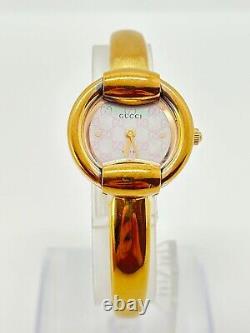 Read Gucci 1400L Watch Ladies Round Quartz Gold Pink Not tested For Parts