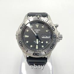 SEIKO AGS Diver Watch 5M23-6A60 Japan Vintage Silver Black Not Working 601