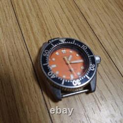 SEIKO Quartz 2525 0010 Diver Watch Boys 150m Orange Dial For Parts Junk No band