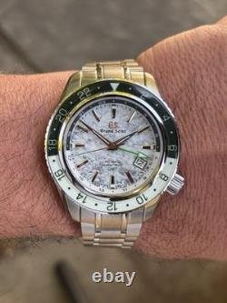 Seiko NH34 GMT Mod Watch 44mm Snowflake Dial Automatic DAMAGED Sapphire Bezel