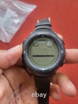 Suunto Vector Watch with instructions non working condition for parts only B10