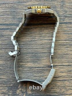 TAG Heuer WD1420 3000 Series Diver Watch 32mm Quartz Silver for Parts 15cm Junk