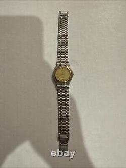 Used Mens Gucci Watch FOR PARTS OR REPAIR one of the hands is broken off