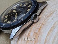 Vintage 1969 Timex 200 Feet Diver withWarm Patina, Faded Bezel FOR PARTS/REPAIR