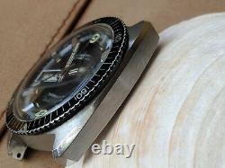 Vintage 1970's Avalon Stieff Day-Date Diver Watch withAll SS Case FOR PARTS/REPAIR