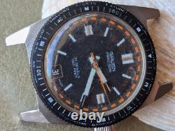 Vintage 1970's Gruen World Time All SS Diver with512 CA Mvmt, Runs FOR PARTS/REPAIR