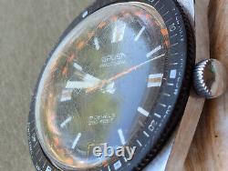 Vintage 1970's Gruen World Time All SS Diver with512 CA Mvmt, Runs FOR PARTS/REPAIR